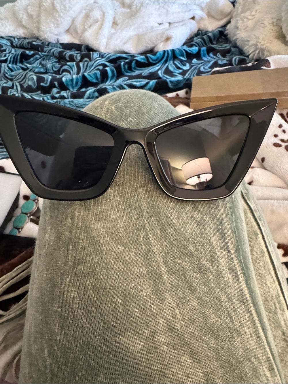 Black Cat-Eye Women's Sunglasses - Unbranded